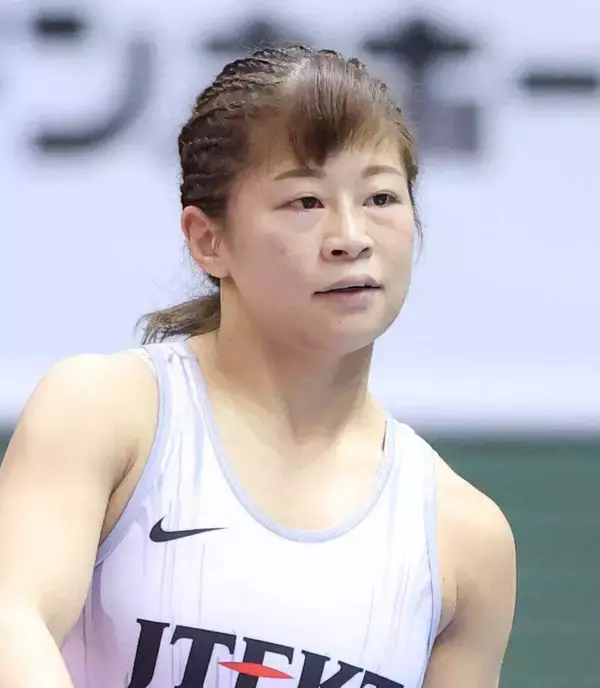 【レスリング】東京五輪５３キロ級金メダルの志土地真優は準決勝で敗れ、３位決定戦へ　「自分のレスリングを貫けるように」