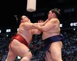 「横綱・大の里がやっと今場所初白星　１月の初場所１４日目以来、半年ぶりの勝利「長かった」３日目に隆の勝を下す」の画像1