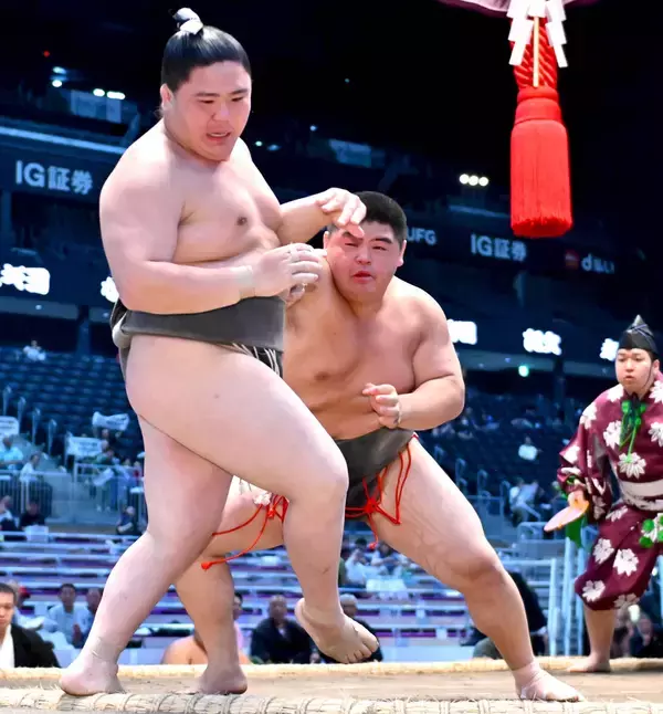 昨年の高校横綱・沢田が４勝目　勝ち越しのかかった一番に「とても緊張した」