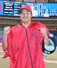 【広島】新井貴浩監督「ここ数試合で一番良かった」８回１失点の床田寛樹を称賛　打線は７回に一挙５得点「若い選手とベテランがかみ合ったいい日」／一問一答