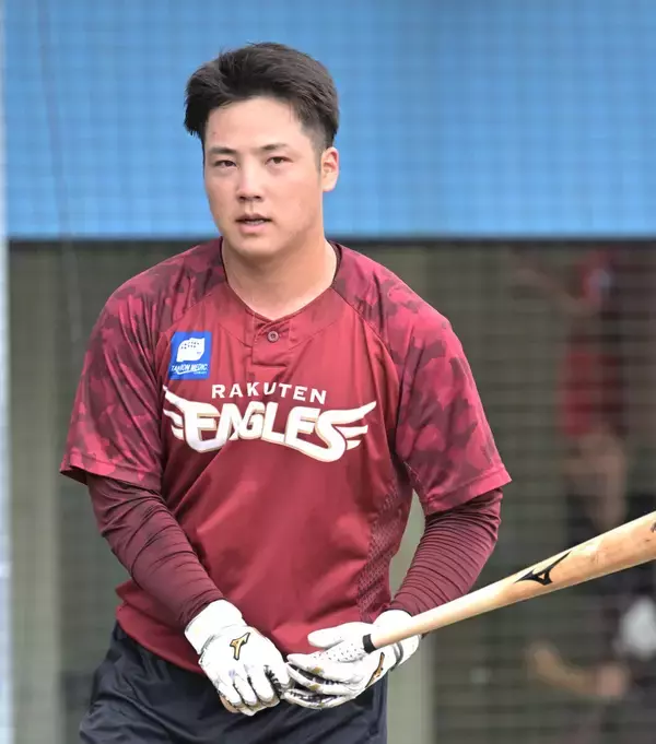 【楽天】 ２年目の吉納翼が登録抹消２軍合流へ　１３打数無安打　吉井理人監督「同じような失敗を…」プロ初安打お預け