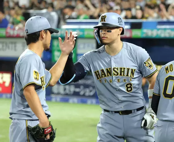 【阪神】佐藤輝明が２発４打点の大暴れ！入団６年目の通算５０３打点は９１年清原和博に並ぶ　優勝マジック１８　２位・巨人に今季最大５差