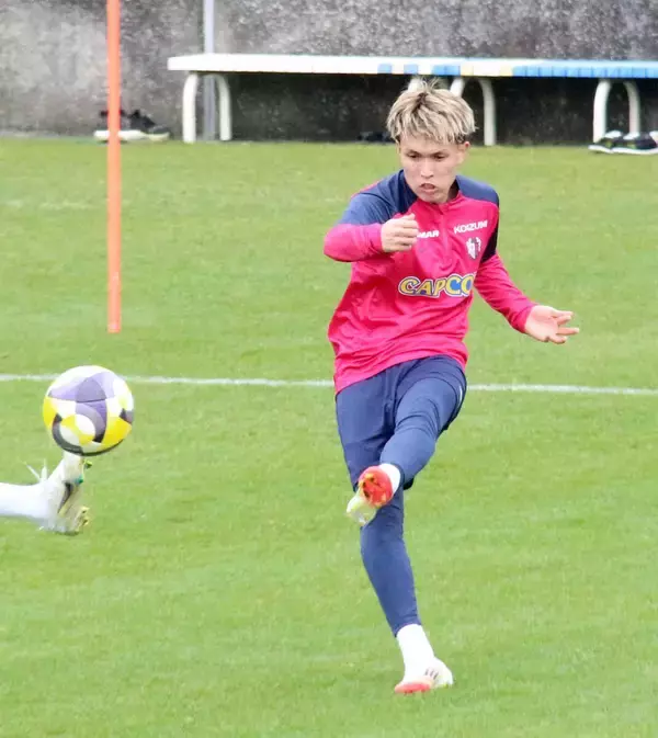 Ｃ大阪、Ｕ―２０日本代表ＤＦ高橋仁胡がアルメレ・シティＦＣへ期限付き移籍