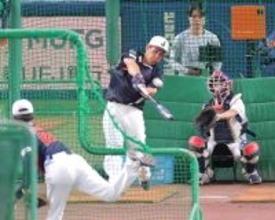 吉田正尚が連日の“豪快弾”＆３連発　大谷翔平、鈴木誠也とスター同組競演　侍ジャパン試合前練習に球場熱狂　