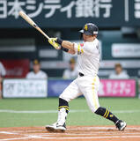 「【ソフトバンク】中村晃が今季８打席目で待望の初安打　追い込まれてからチェンジアップを中前にはじき返す」の画像1