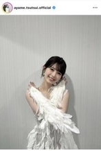 乃木坂４６・筒井あやめ、手先まで「とっても羽」な新衣装ショットを披露！ファンから多数の「いいね！」