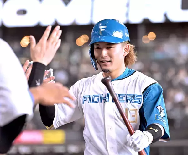 【日本ハム】水野達稀、初回初球先頭弾、荘司の１４９キロ直球を左翼ブルペン奥へ自身最多タイ７号ソロ