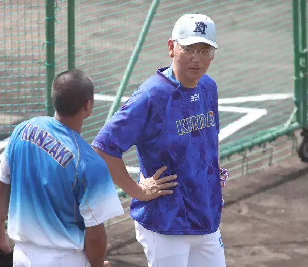 【甲子園】初優勝狙う健大高崎・青柳監督　智弁和歌山戦に「力の差がかなりある」望ましい展開は「１点差」…２２日の決勝へ最終調整