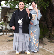 炎鵬、幸せ全開の結婚会見「太陽のような、生きる希望を与えてくれる存在でした」【一問一答】