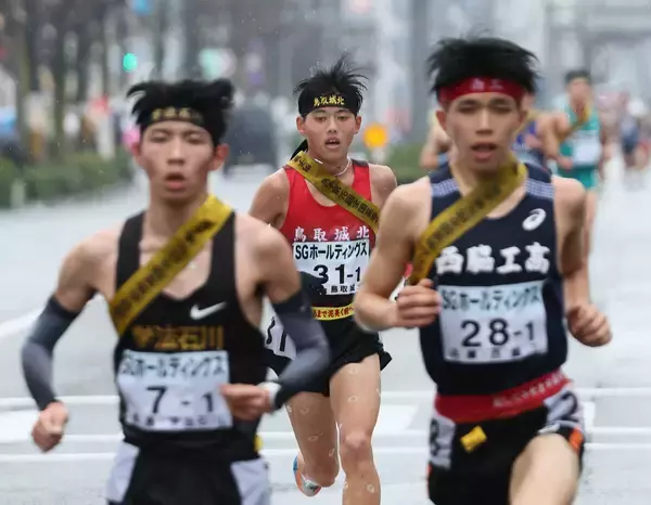 集団転校の鳥取城北が全国高校駅伝で健闘４位　エースの本田桜二郎は早大進学予定