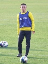 Ｊ１柏が始動　小見洋太は金髪→トレードマークの丸刈り姿に「結果でチームに貢献したい」