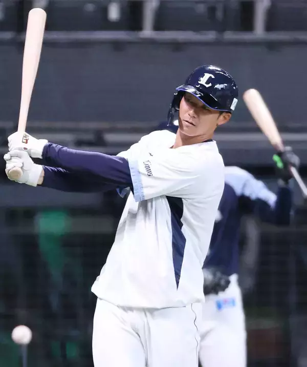 【西武】日本ハムからＦＡ移籍の石井一成が古巣本拠地に凱旋　「２番・二塁」で先発…日本ハム戦スタメン