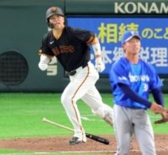 【巨人】止まらん４連打！大城卓三が左翼フェンス直撃の適時二塁打　キャベッジは同点打で６戦連続安打