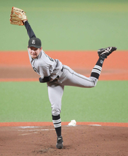 【巨人】竹丸和幸が７回までに１２Ｋで自己最多を更新中　２試合連続２ケタ奪三振は沢村栄治、木佐貫洋に続く球団新人史上３人目の快挙　左腕では初