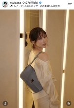「美しすぎる」本田翼、色気漂うオフショルショットが話題「大人の可愛さが素敵」「癒されます」