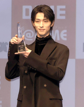 横浜流星、俳優業の第一章完結した「２０代も今年最後。非常に濃く駆け抜けた」来年はプロデューサー業に意欲