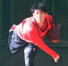 【広島】ドラフト２位・斉藤汰直が初ブルペン「いいブルペンになった」菊地原１軍投手コーチ「見てて楽しみ」