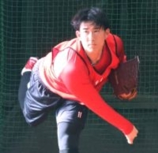 【広島】ドラフト２位・斉藤汰直が初ブルペン「いいブルペンになった」菊地原１軍投手コーチ「見てて楽しみ」