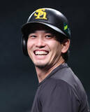 「【ソフトバンク】栗原陵矢が福岡県内での自主トレを打ち上げ　」の画像1