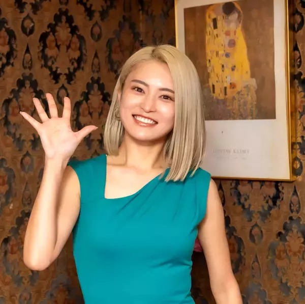 小島瑠璃子、芸能界復帰後初番組ＭＣ「経営者として非常に参考になる生々しいリアリティのある番組」　ＡＢＥＭＡ「資産、全部売ってみた」