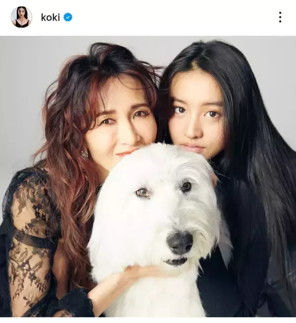 「世界一のお母さん」工藤静香の５６歳バースデーを家族が祝福…次女のＫｏｋｉ，「お誕生日おめでとう」