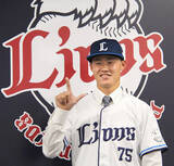 「【西武】佐藤爽が支配下契約会見　祝福相次ぐ「父さんも緊張するわ～」…同学年・山村崇嘉からは「やったやん！！」２軍で防御率１・３７」の画像1