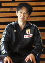 【森保ジャパン】斉藤俊秀コーチ、約２年代表から遠ざかるＤＦ冨安に「活動からは離れているが、コミュニケーション的ブランクはあまりない」...６月開幕北中米Ｗ杯