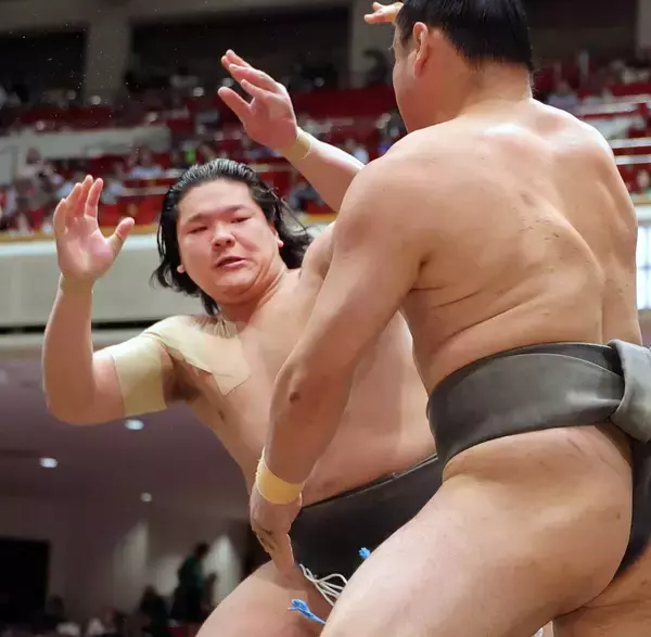新幕下・高原が七番相撲で勝ち越しを決める「素直にうれしい。まだまだこれから」…序ノ口デビューから５場所連続で勝ち越し