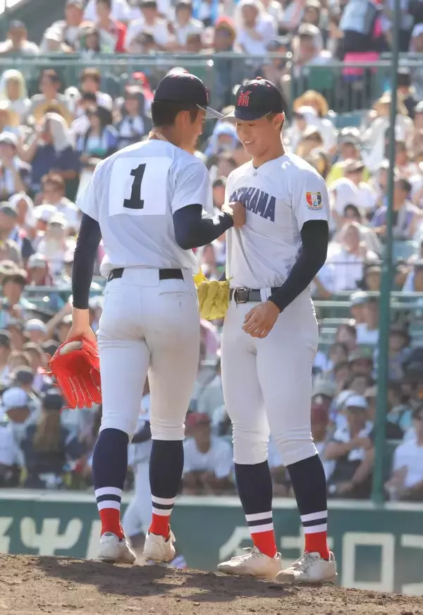 【甲子園】織田翔希と末吉良丞、ゲームセット直後の抱擁と会話の内容　互いに「ありがとう」　織田は「すごく楽しかった」