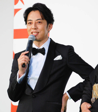 キンコン・西野亮廣　グリーンカーペットに登場　受賞に「あの時間があって良かったな」