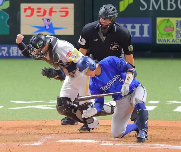 【日本シリーズ】松尾汐恩が誓った山本祐大超え「あの人を超えられるように頑張りたい」　今年５月まで同僚でライバル関係　４回に浴びた痛打「上手をいかれた」