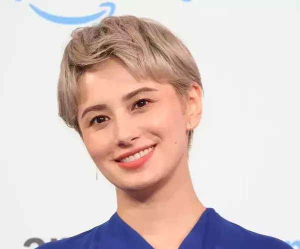 ホラン千秋、１０か月ぶりに「Ｎスタ」里帰り　５時間かけて染めた金髪で「Ｎスタの時間でございます」