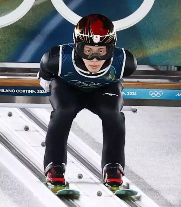 【五輪】今大会メダル２つの二階堂蓮が覚醒　ラージヒル初飛びで２回目に１３９メートルのビッグジャンプ　「自分のジャンプができれば金メダルも全然いける」