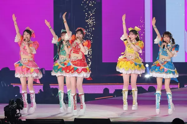 超ときめき♡宣伝部　５人体制初の「ガルアワ」出演　「超最強」など全３曲で会場ロックオン