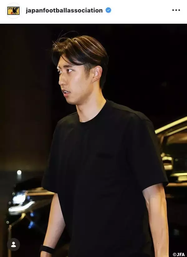 サッカーＷ杯メンバー「私服もワールドクラス」！コーデにネット沸く「なんかすごい」「スタイリッシュ」