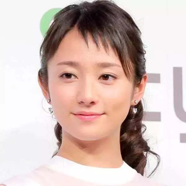 木村文乃　栄養満点、豪華な食卓を公開！「ラーメンの次くらいに一番好き」な和食手料理にフォロワー感心
