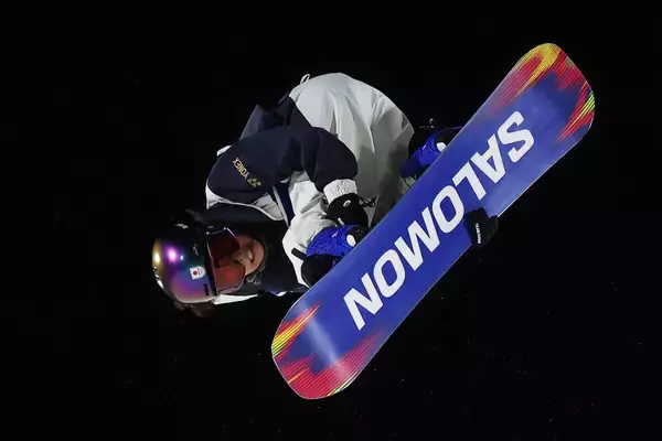 【五輪】前回銅メダルのエース・村瀬心椛が２位で決勝進出　２大会連続表彰台へ好発進…スノボ女子ビッグエア予選