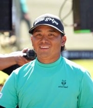 池村寛世「１００点のゴルフだった」５差５位で最終日へ　片岡尚之は９位に後退