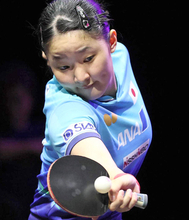 【卓球】張本美和が４強入り　クロミのヘアピン紛失も、ハローキティで勝利「最終日まで残れたのはうれしい」準決勝は中国勢と激突