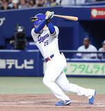 「【中日】石川昂弥、先制２ラン！勝てば５位再浮上の一戦　"お得意様"広島戦で３年ぶり２ケタ王手　８・２０広島戦以来の９号」の画像1