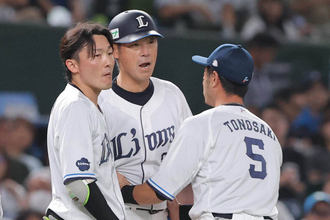 日本ハム・伊藤大海とにらみ合いの西武・黒田コーチ「なんもないよ」西口監督は「何かがあったんでしょうね、ご想像で」両軍一触即発の乱闘騒ぎ