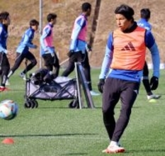 町田・中山雄太「本当の強さを見せないと」現状維持ではなく、新たなパワーと変化を！今季を見据える