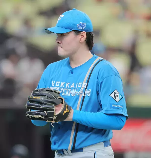 【日本ハム】ＣＳ開幕・有原航平、５回６３球５安打２失点で降板　鬼門初回に先制許す