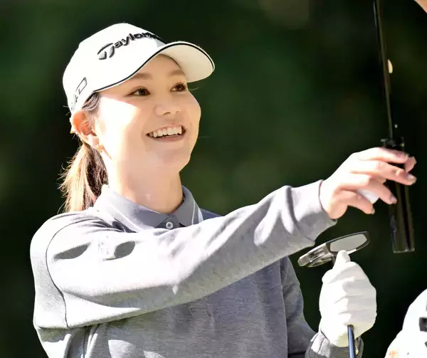 【女子ゴルフ】山路晶、小祝さくら、佐久間朱莉が首位で最終日へ　吉田鈴１８位　吉沢柚月は予選落ち