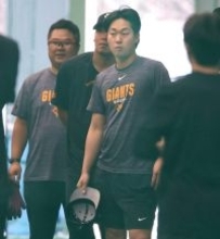【巨人】山崎伊織がきょう右肩精密検査へ　３月の負傷とは別箇所「故障班に来た時とは、また違う部分が良くない」前日２球で緊急降板