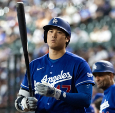 大谷翔平、７回は二ゴロ併殺で敵地大歓声　１７号先頭打者弾の後は３打席凡退
