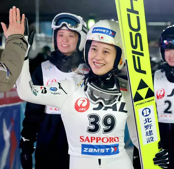 【ジャンプＷ杯】丸山希は４位で表彰台を逃す　２回目にスタートゲートを下げて勝負に出るも飛距離伸ばせず「足裏のポジションを迷った」