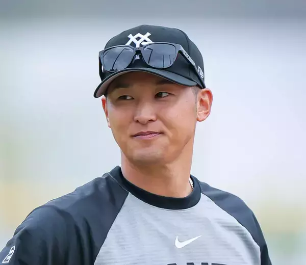 【巨人】吉川尚輝がジャイアンツ球場で残留練習に合流