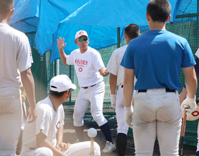 【甲子園】智弁和歌山・中谷仁監督「どれだけ通用するか、ワクワクするやん」横浜・織田翔希対策で１７４キロの超高速マシン撃ち