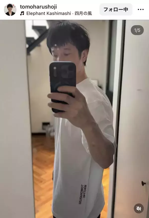 「２５年前ぐらい」庄司智春、先輩芸人との懐かしい２ショ公開…「なぜかミキティまで」誕プレも披露